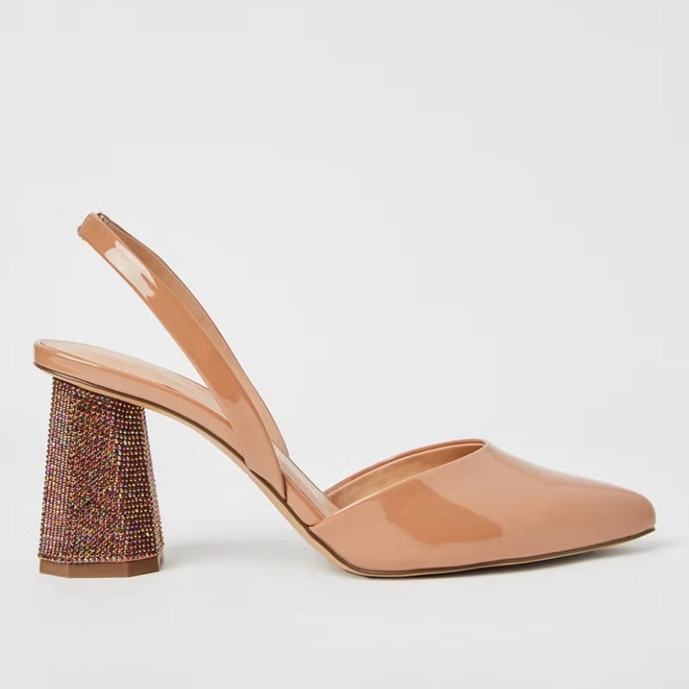 NWT Call It Spring ALEAWIEL Nude Block Heels Size 7